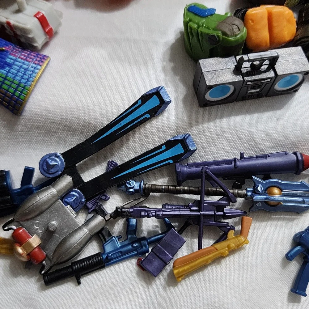 Fortnite Battle Royale Toy Lot Clock Tower Building Pieces Weapons Accessories